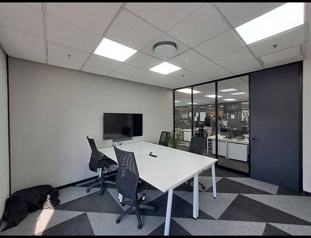 1,801.01M² OFFICE TO LET IN MELROSE ARCH